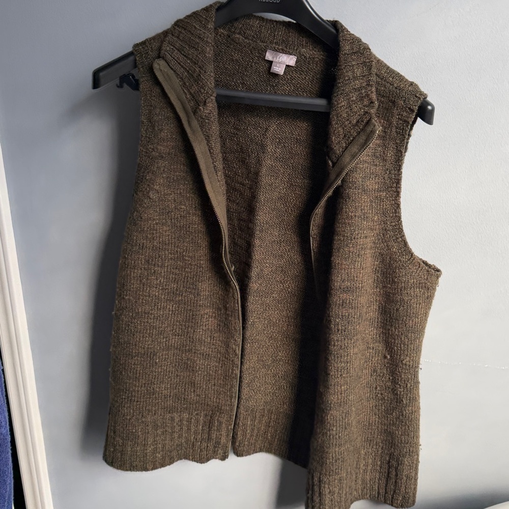 Brown and Green Sleeveless Wool Alpaca blend Sweater Vest, Large - Picture 2 of 10